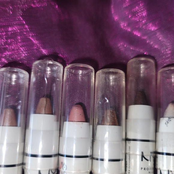Nyx Jumbo eye pencil shadows - Picture 2 of 2